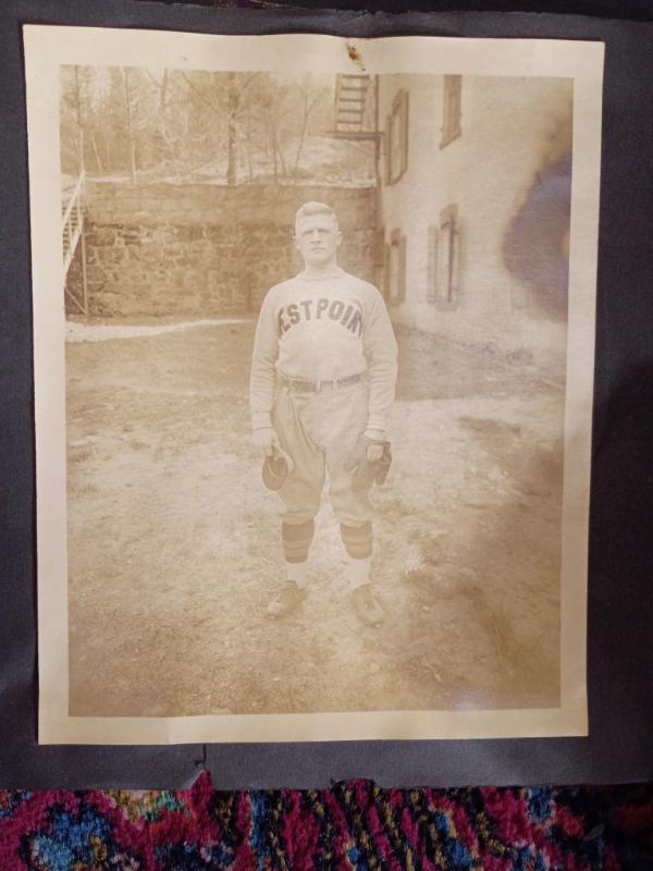 Sale Photo Thumbnail #112