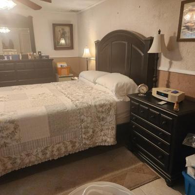 Sale Photo Thumbnail #91