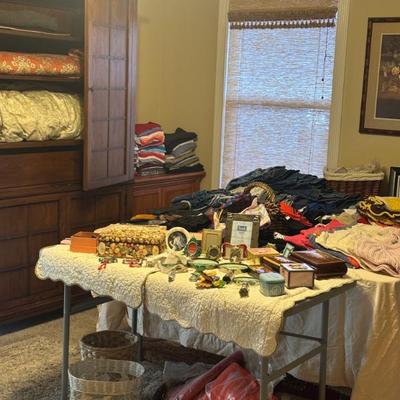 Sale Photo Thumbnail #51