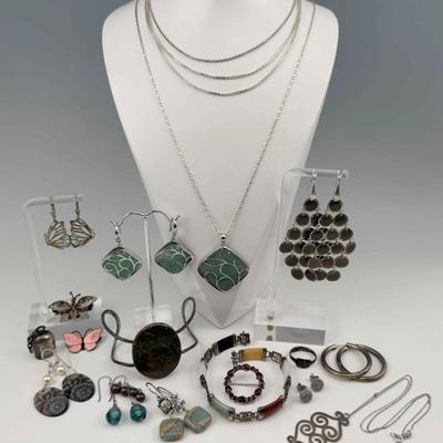 Sale Photo Thumbnail #218