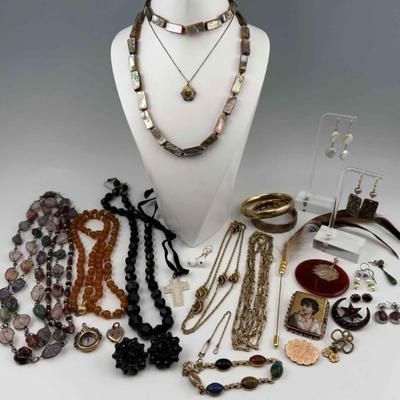 Sale Photo Thumbnail #211