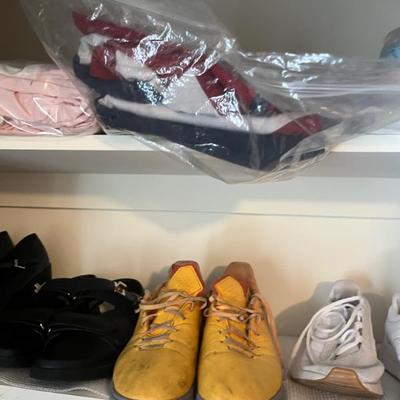 Sale Photo Thumbnail #179