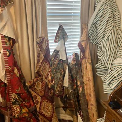 Sale Photo Thumbnail #191