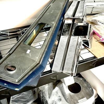 Sale Photo Thumbnail #201