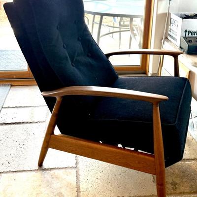 Sale Photo Thumbnail #23