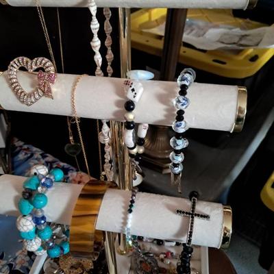 Sale Photo Thumbnail #29