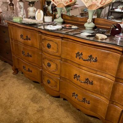 Sale Photo Thumbnail #132