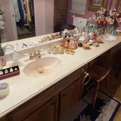 Sale Photo Thumbnail #151