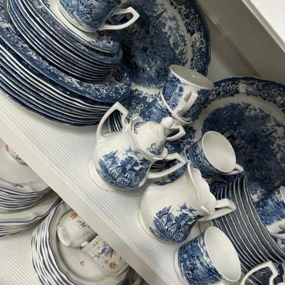 Sale Photo Thumbnail #136