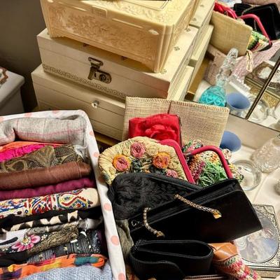 Sale Photo Thumbnail #75