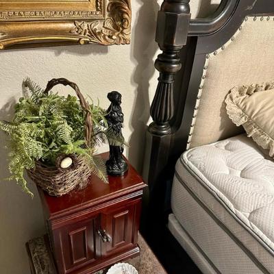 Sale Photo Thumbnail #61