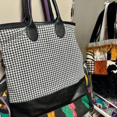 Sale Photo Thumbnail #69