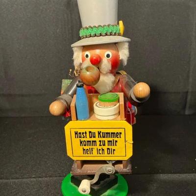 Steinbach “Hast Du Kummer Komm Zu Mir Helf Ich Dir” Smoker (9.5 Inch)