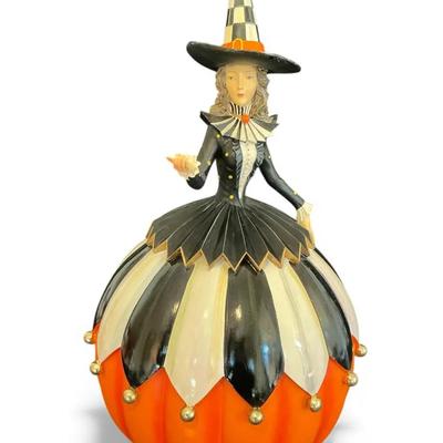 MacKenzie-Childs Greta (Missing Pumpkin in Hand) (19 Inch)