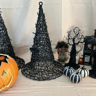 Halloween Light Up Witches Hat With Trees And More 