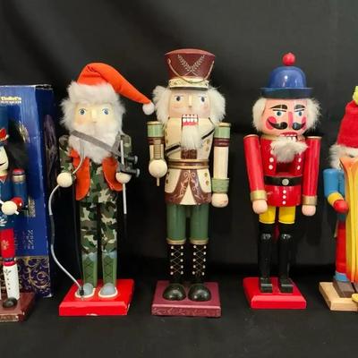Nutcracker Collection - Hunter, Skier, Moscow Ballet & More (Tallest 15 Inch)