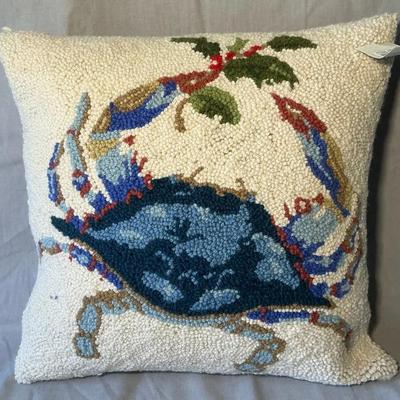 Peking Handicraft Christmas Crab Wool Needlepoint 18" x 18" Throw Pillow