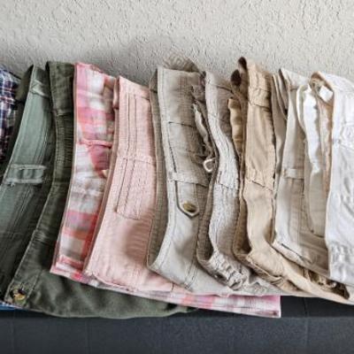 Sale Photo Thumbnail #70