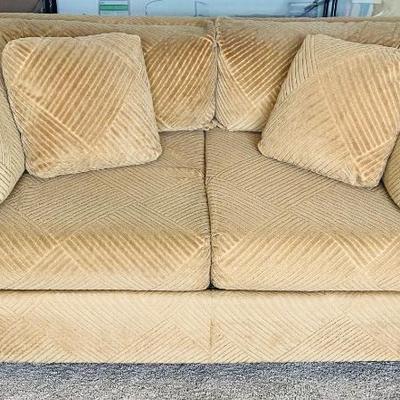 Sale Photo Thumbnail #109