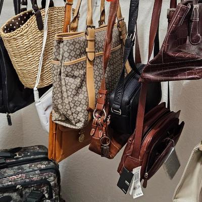 Sale Photo Thumbnail #62