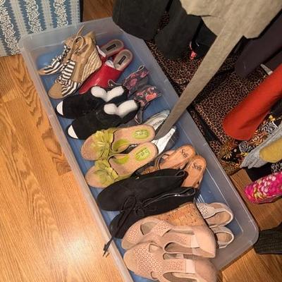 Sale Photo Thumbnail #36