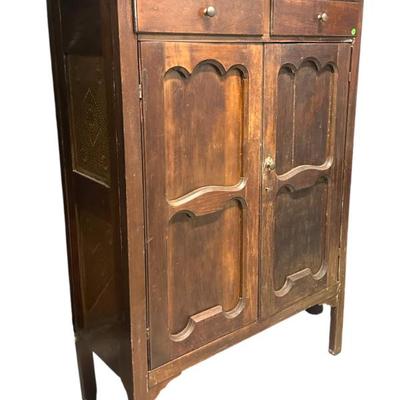 Sale Photo Thumbnail #111: ANTIQUE PRIMITIVE WOODEN PIE SAFE