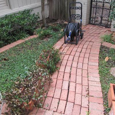 Sale Photo Thumbnail #198