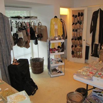 Sale Photo Thumbnail #156