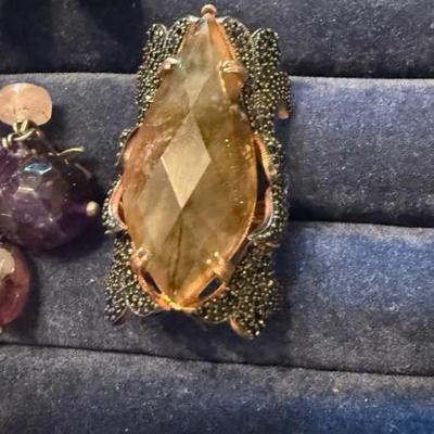 Sale Photo Thumbnail #246