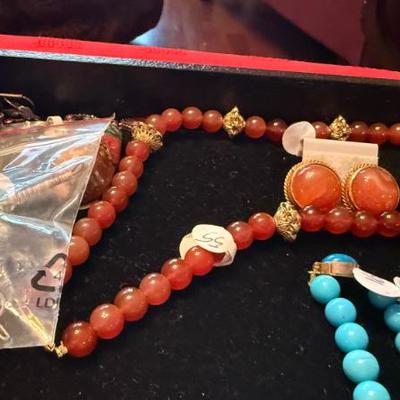 Sale Photo Thumbnail #220