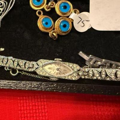 Sale Photo Thumbnail #205