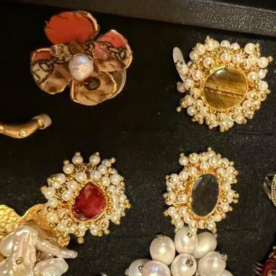 Sale Photo Thumbnail #319