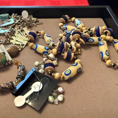 Sale Photo Thumbnail #283