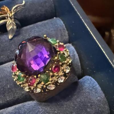 Sale Photo Thumbnail #239