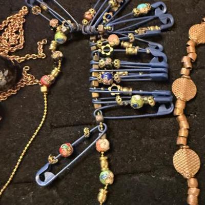 Sale Photo Thumbnail #214