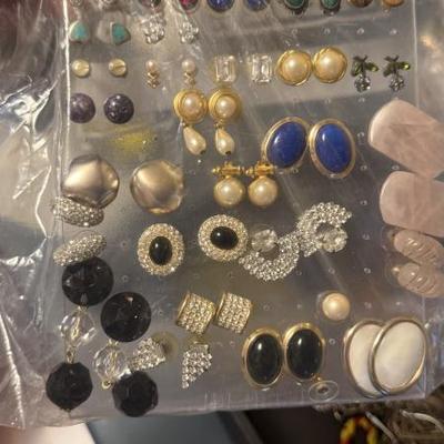 Sale Photo Thumbnail #312