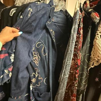 Sale Photo Thumbnail #483