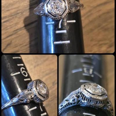 Art Deco 18K white gold & diamond ring