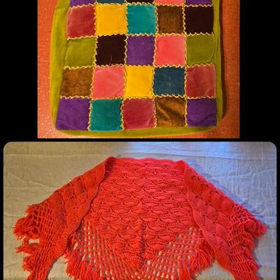 Vintage patchwork pillow
Vintage shaw