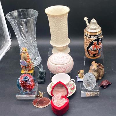 Fun & Interesting Decor Including Lenox and Jim Shore