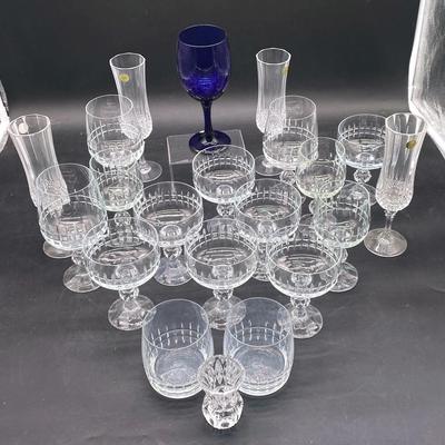 (4) Crystal Champagne Flutes, Wine & Other Glasses 