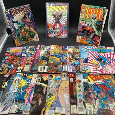 (30) Comic Books