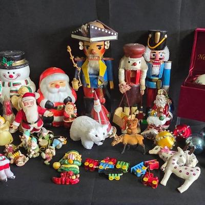 A Collection of Holiday Decor Items