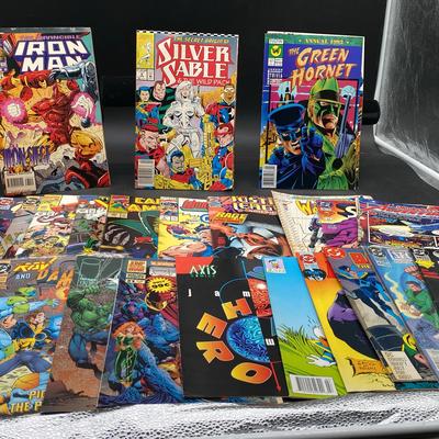 (25) Comic Books
