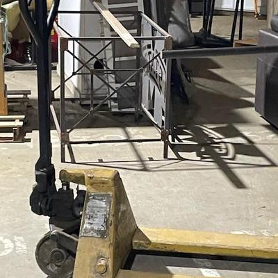 Sale Photo Thumbnail #157