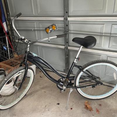 Sale Photo Thumbnail #27: $125 Giant Simple bicycle