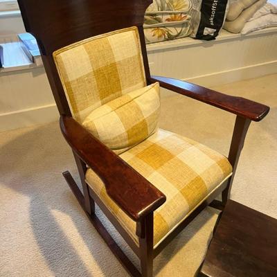 Sale Photo Thumbnail #15: $150 Antique mission-style rocking chair