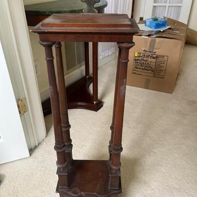 Sale Photo Thumbnail #29: $100 Vintage Weiman smoking stand; H: 32"