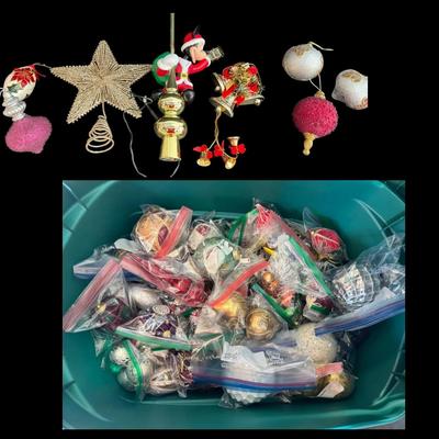 ST519 - Christmas Mystery Group, Tree Toppers/ornaments