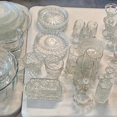 ST528 - Clear Glass Mixed Group